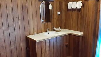 Golden Island Cottages Nampan Hotel