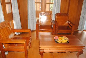 Golden Island Cottages Nampan Hotel