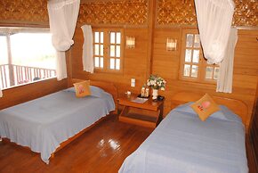 Golden Island Cottages Nampan Hotel