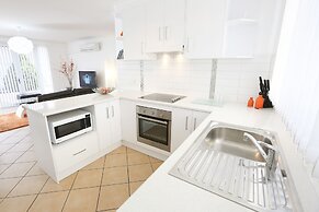 112 Olive Apartments