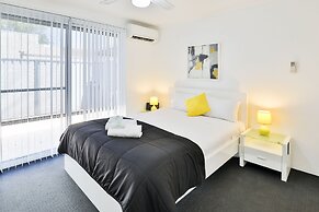 112 Olive Apartments