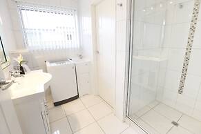 112 Olive Apartments