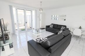 112 Olive Apartments