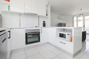 112 Olive Apartments