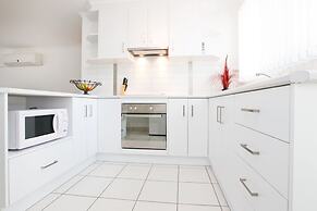 112 Olive Apartments