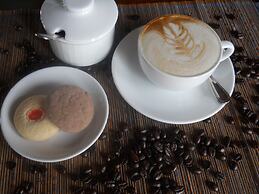 Golden Island Cottages Thale-U Hotel