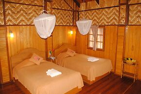 Golden Island Cottages Thale-U Hotel