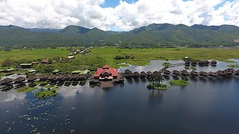 Golden Island Cottages Thale-U Hotel