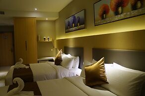 Greens Hotel & Suites