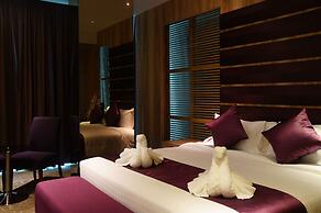 Greens Hotel & Suites