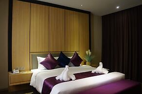 Greens Hotel & Suites