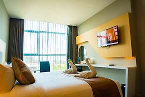 Greens Hotel & Suites