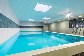 Nemea Appart Hotel Quai Victor Tours Centre