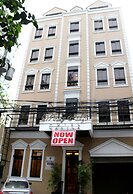 The Windy Ridge Hotel Manila