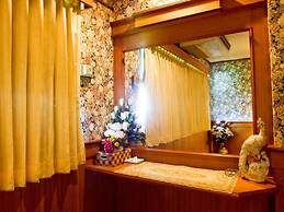 Sakol Grand Palace Hotel