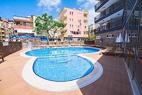 Kleopatra Tower Suite Hotel