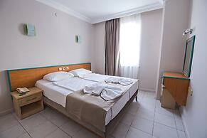 Kleopatra Tower Suite Hotel