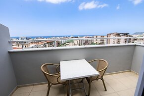 Kleopatra Tower Suite Hotel