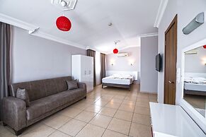 Kleopatra Tower Suite Hotel