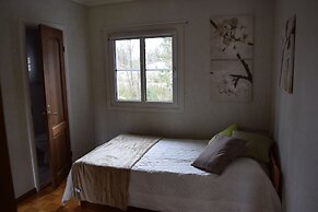 Albert's Manor