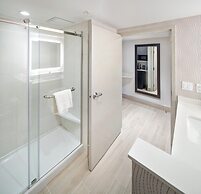 Holiday Inn Express Red Deer North by IHG