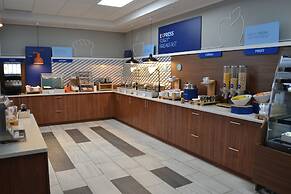 Holiday Inn Express Red Deer North by IHG