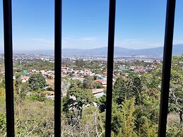 Hotel Monte Campana Escazu