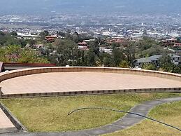 Hotel Monte Campana Escazu