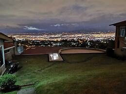 Hotel Monte Campana Escazu