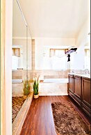 Mein Haus Bed & Breakfast