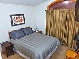 Mein Haus Bed & Breakfast