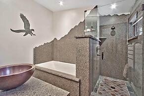 Wilderness Lodge - 5 Br Home