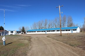 Raval Paradise Motel & RV Park