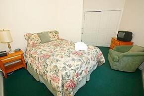 2184 Marshall Trail 5 Bedroom Home by RedAwning