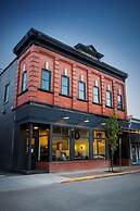 Eleven Revelstoke Lodge