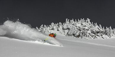 Eleven Revelstoke Lodge