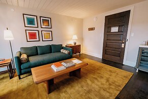 Eleven Revelstoke Lodge