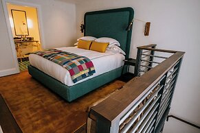 Eleven Revelstoke Lodge