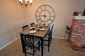 405 Ala Wai 170 by RedAwning