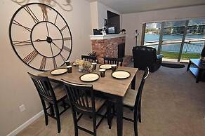 405 Ala Wai 170 by RedAwning