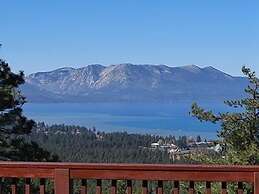 4192 Saddle Road 5 Bedroom Home by RedAwning