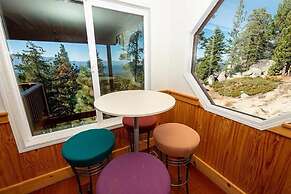 4192 Saddle Road 5 Bedroom Home by RedAwning