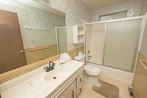 948 Merced Avenue 3 Bedroom Home by RedAwning