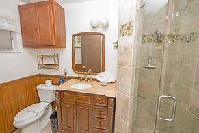 948 Merced Avenue 3 Bedroom Home by RedAwning