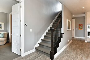 Snow Canyon Sunrise by RedAwning