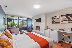 Altitude on Montville