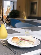 Shanghai JOYFUL YARD Hotel