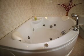 Butterfly Garden - A Boutique Residence