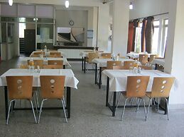 KSTDC Hotel Mayura Kauvery KRS