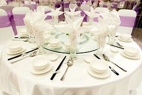 King Town Grand Hotel & Wedding Center